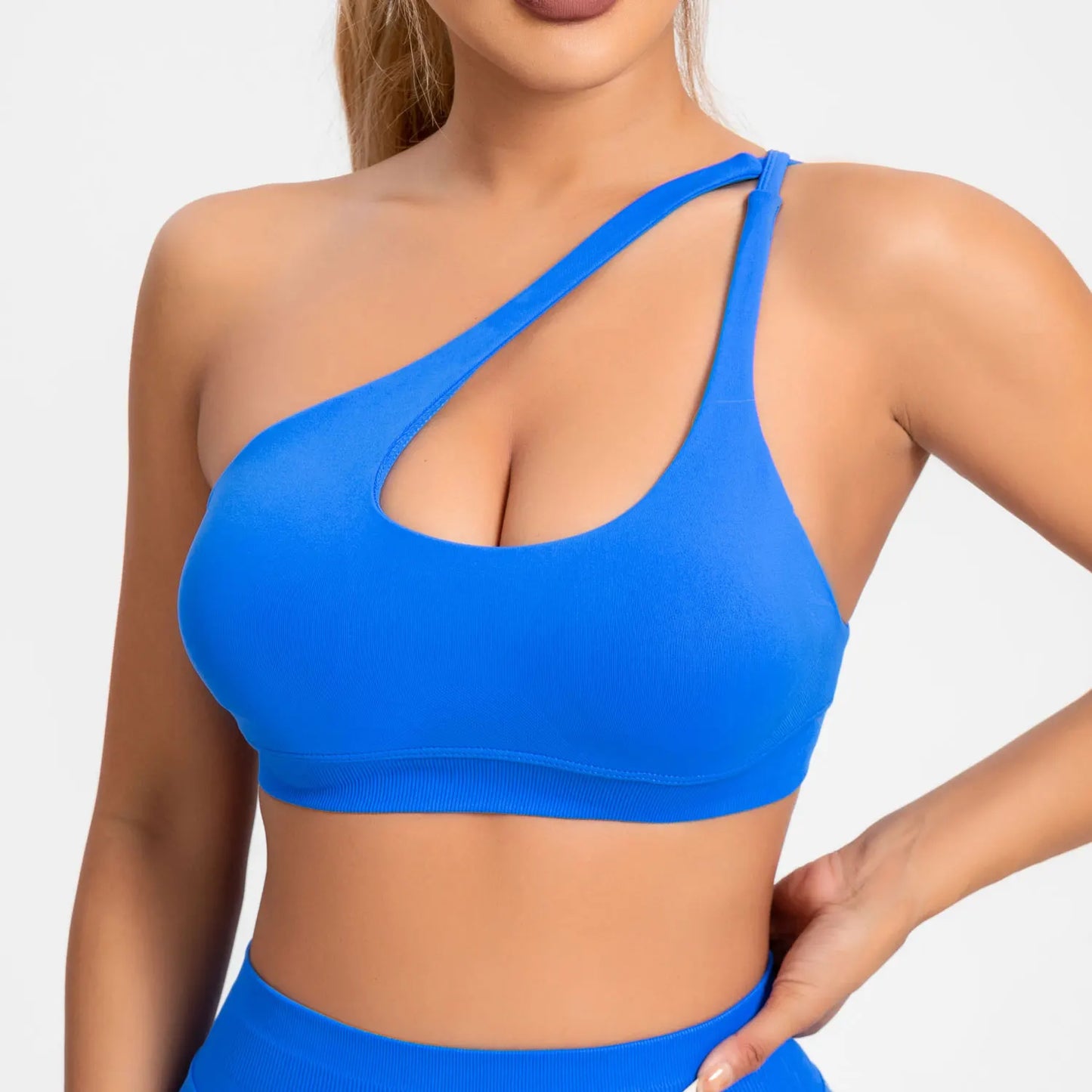 Eterna Chic Yoga Sport Bra 2025