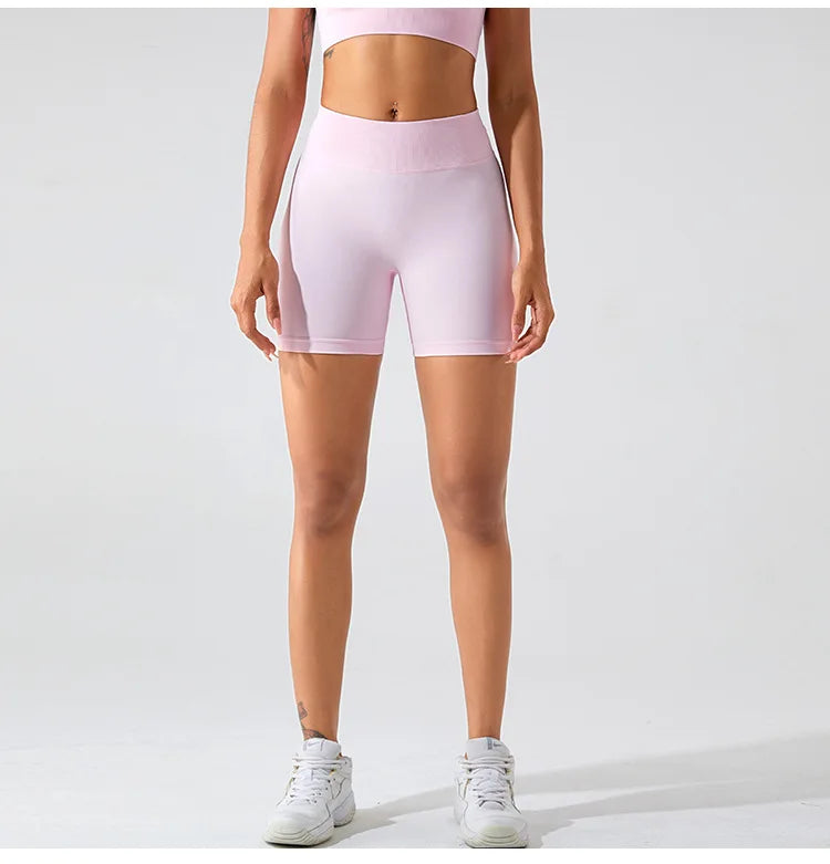 Eterna Chic Yoga Sport Short 2025