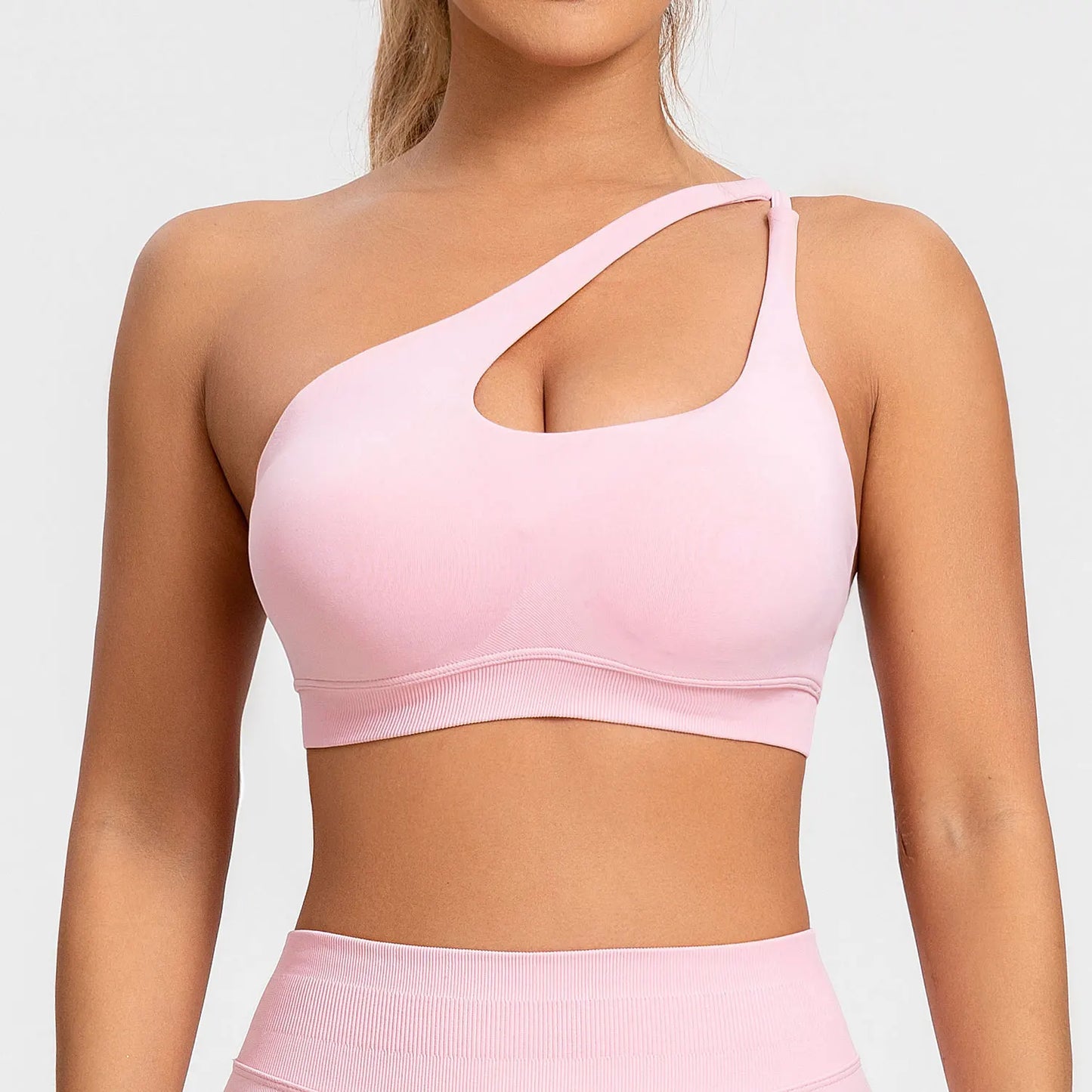 Eterna Chic Yoga Sport Bra 2025