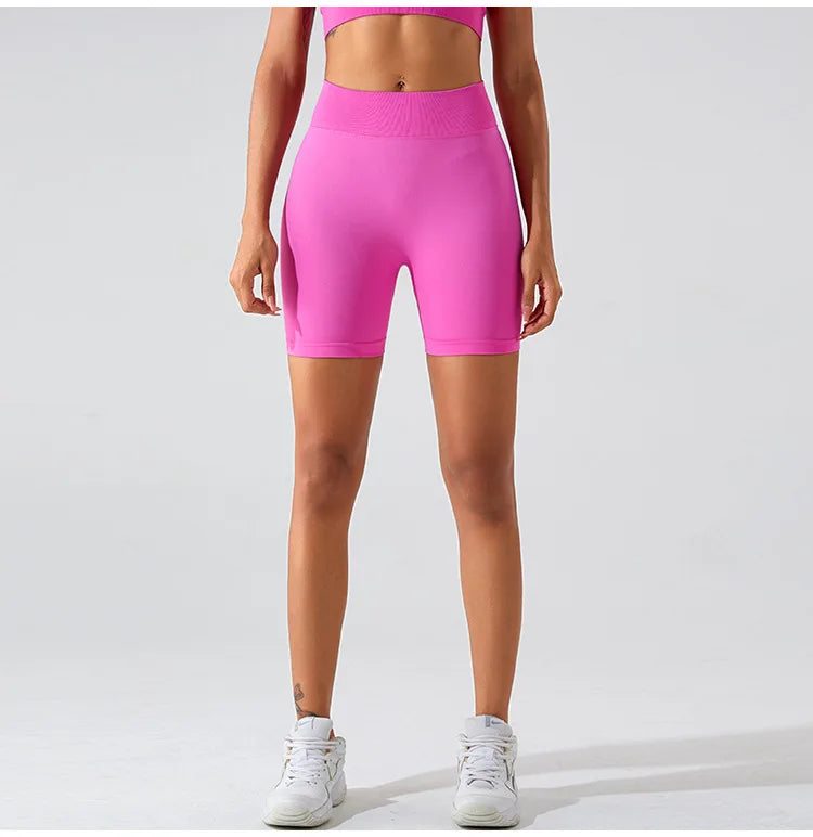 Eterna Chic Yoga Sport Short 2025