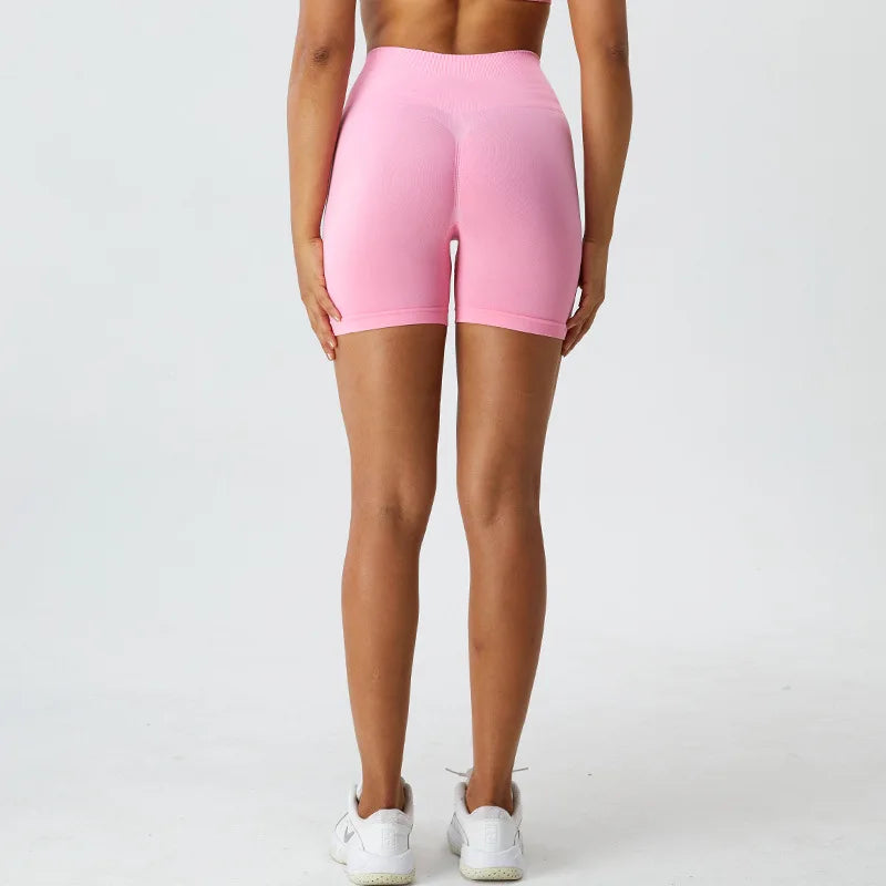 Eterna Chic Yoga Sport Short 2025